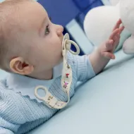 Εικόνα της ΚΛΙΠ ΠΙΠΙΛΑΣ BIBS X MOOMINS IVORY