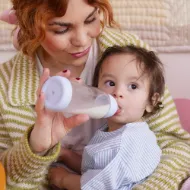 Εικόνα της ΜΠΙΜΠΕΡΟ BIBS ΓΥΑΛΙΝΟ ΣΤΡΟΓΓΥΛΗ ΘΗΛΗ SILICONE 240ML ΜΕΣΑΙΑΣ ΡΟΗΣ BABY BLUE