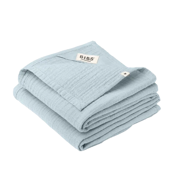Εικόνα της ΣΕΤ ΠΑΝΕΣ BIBS 2 ΤΕΜ. MUSLIN 70X70 ΕΚ. BABY BLUE